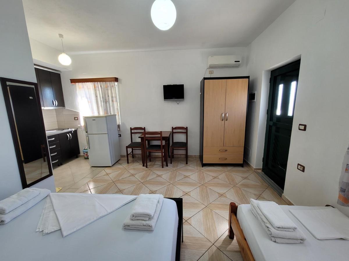 Apartments Vela Ksamil Exterior photo